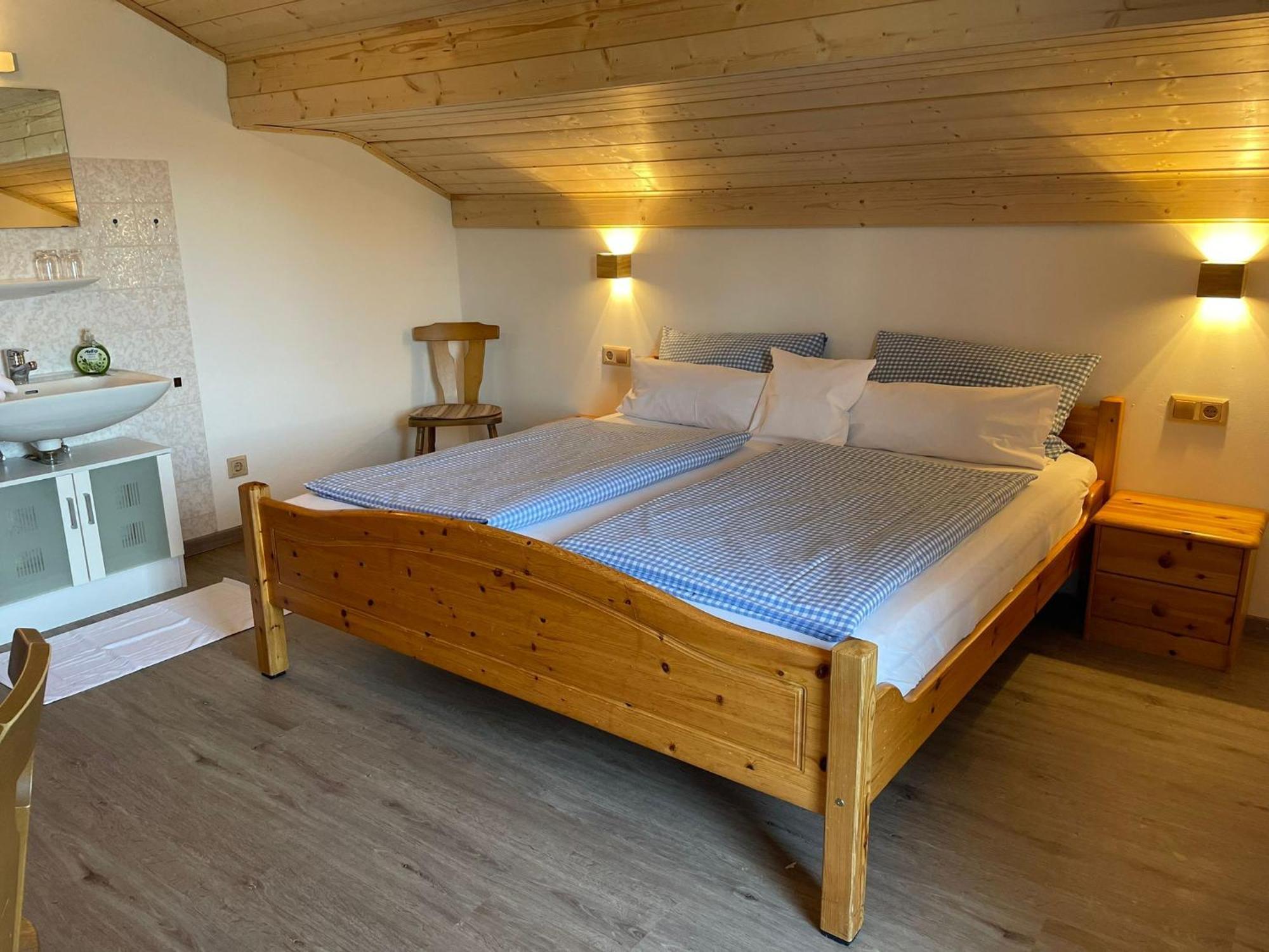 Zum Bergbauer Apartamento Mittenwald Exterior foto