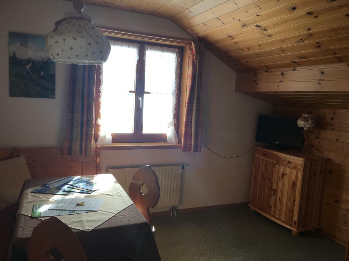 Zum Bergbauer Apartamento Mittenwald Exterior foto